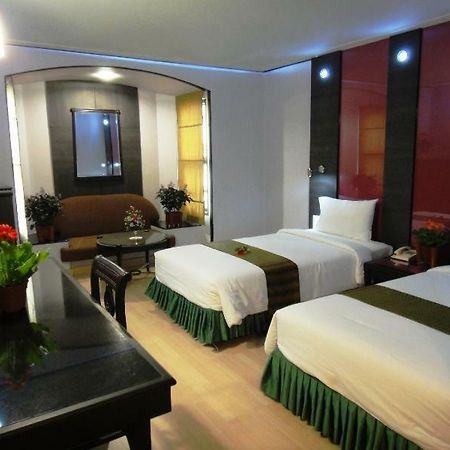 Bp Grand Suite Hotel Hatjaj Kültér fotó