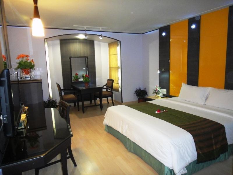 Bp Grand Suite Hotel Hatjaj Kültér fotó